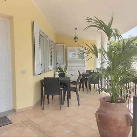 Alice Bed & Breakfast Villasimius